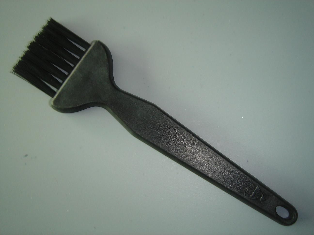 ESD Rank Brush